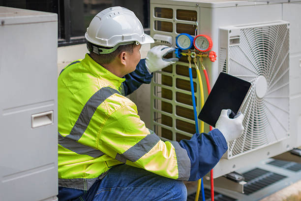 Professional Hvac technician working in Johnson City, NY